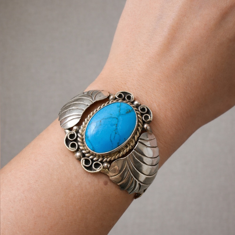 Vintage 925 Sterling Silver Mexico Blue Stone Large Cuff Bracelet